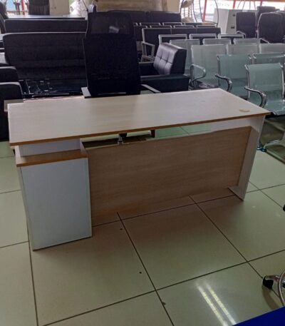 1.6m Office Desk