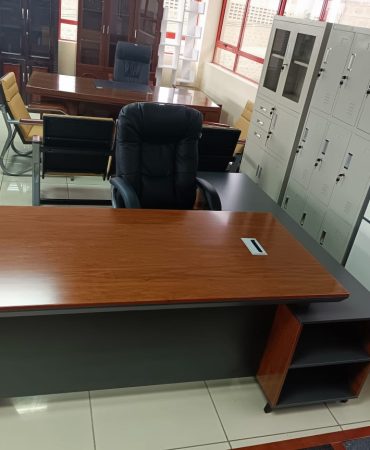 Super 1.8M Executive office desk