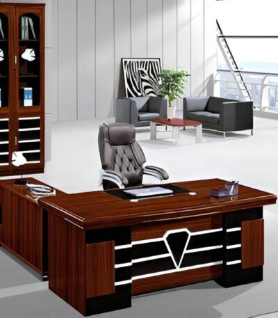 Mahogany 1.8m executive desk