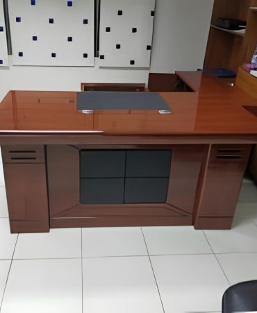 1.6M Executive Office Desk