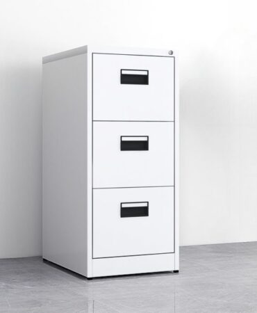 3 Drawers Metallic cabinet