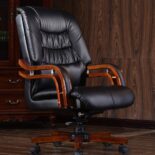 PU leather office chair
