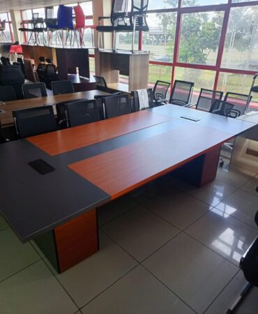 3000mm boardroom table