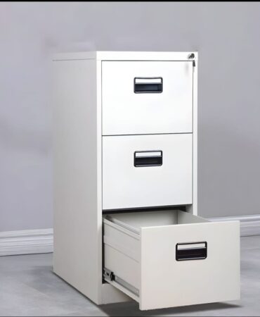 Metallic 3 Drawer cabinet