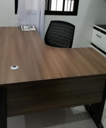 1200mm Curverd desk