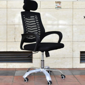 Mesh office chair with headrest