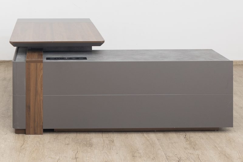 Director's Office Desk - Image 4