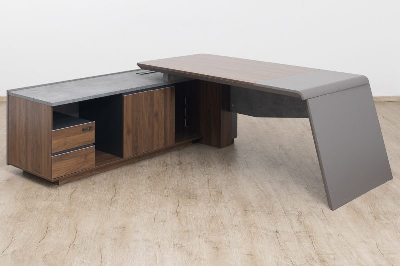 Director's Office Desk - Image 5