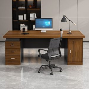 1.4m office desk with drawers