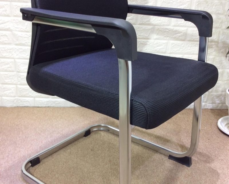 Cantilever mesh visitor's seat - Image 6