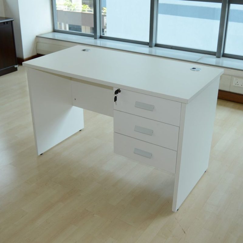 0.9 meters study/ computer desk - Image 6