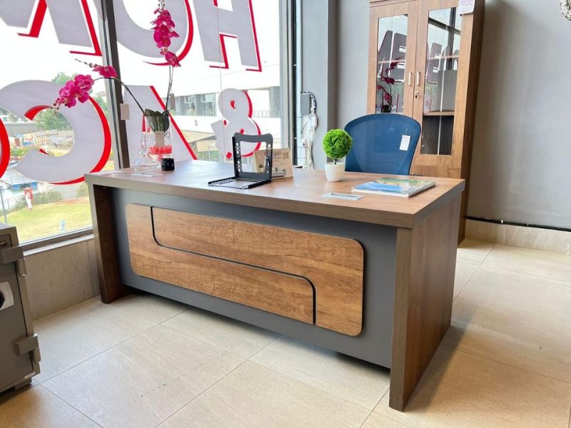 1800MM Executive Table