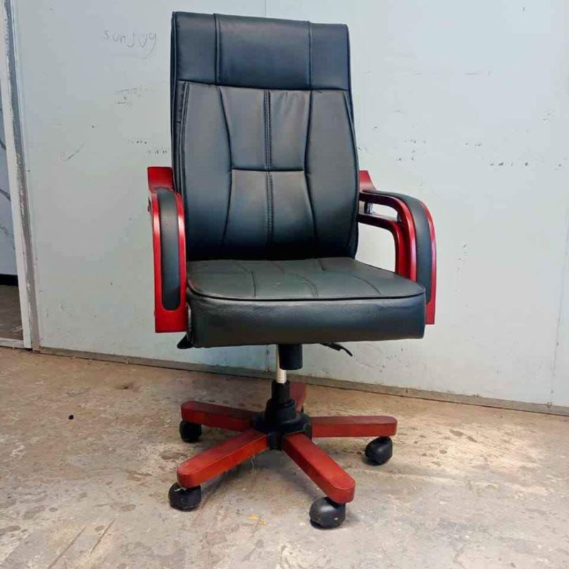 Bliss high back executive seat - Image 2