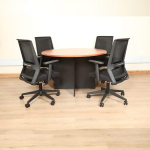 Round Table