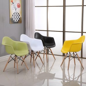 Ditta Eames Plastic Chairs