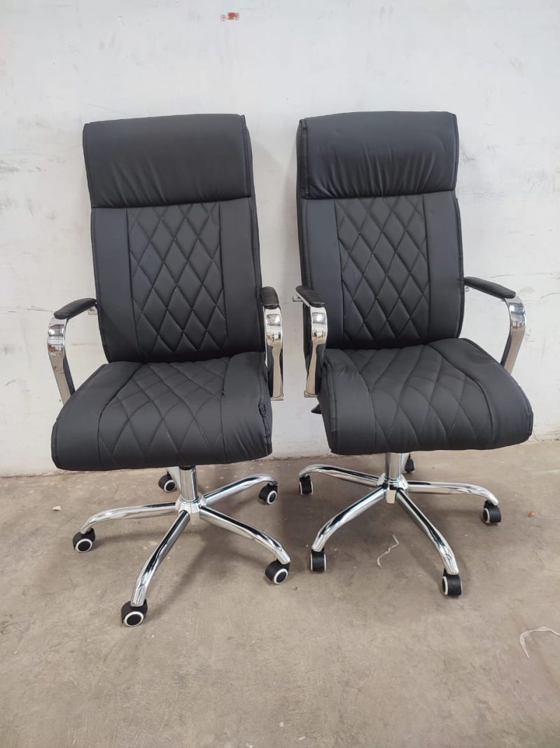 Office chair- pure leather - Image 5
