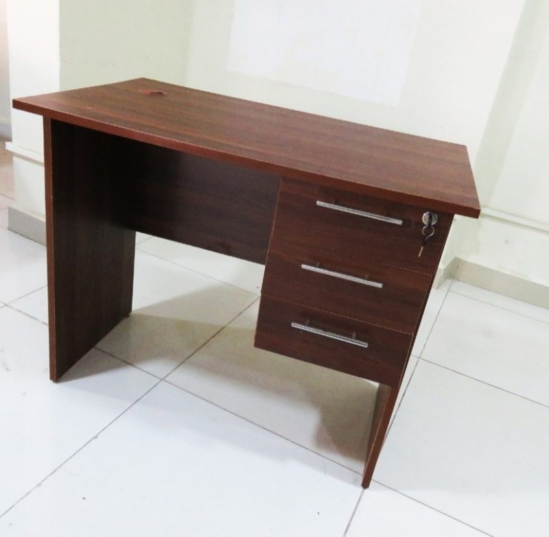 0.9m home office study table