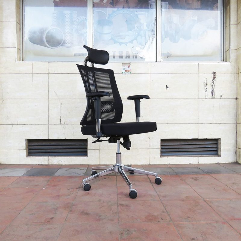 Mesh high back executive office seat - Image 2