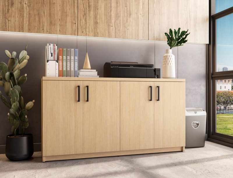 Lockable 4-door home office credenza - Image 3