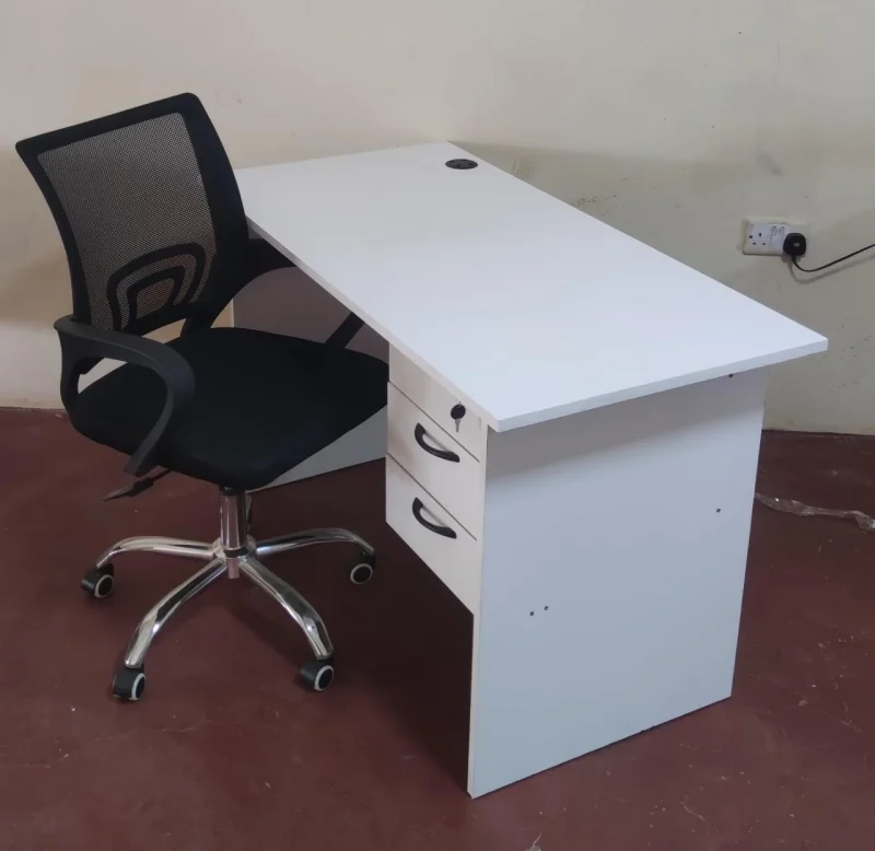 1.0m study desk & chair combo - Image 2